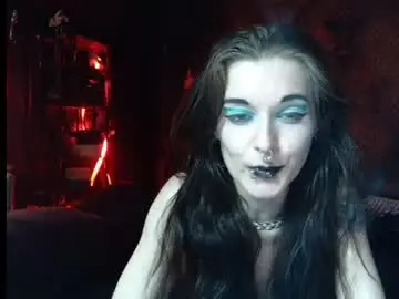 seraphinmunster from chaturbate