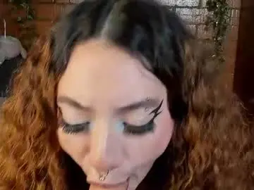 Chaturbate Live Porn of annycolin