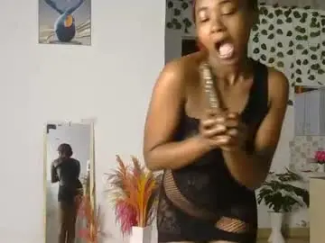 Chaturbate Sex Chat of skyy_brown