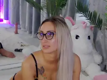 Chaturbate Adult Webcams of isabelleethan