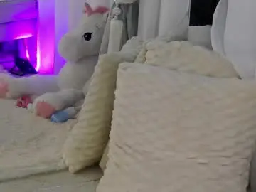 Chaturbate Best live sex cam show of isabelleethan