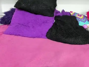 Chaturbate Live Sex Cam of conny_blonde