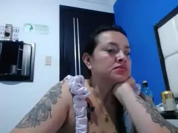 Chaturbate Live Porn of lilu_69_
