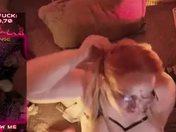 Chaturbate Free Live Porn of auroraenigma