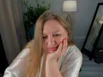 Chaturbate Watch Live Sex Cams of cleoxotie