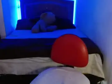 Chaturbate Best live sex cam show of lia_miss2