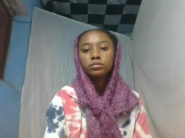 Chaturbate Live Sex of orphanie68