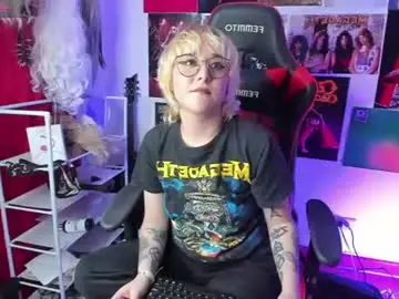 Chaturbate Best live sex cam show of snow_party420