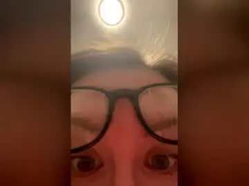 Chaturbate Private Sex Chat of babyslut03_23