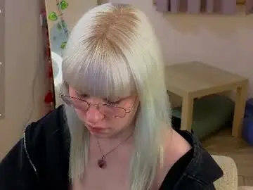 Chaturbate Free Live Porn of call_me_heaven