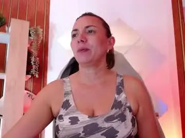 Chaturbate Nude Webcam of milfsecret69
