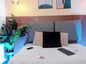 Chaturbate Sex Cam of nicolleevan_