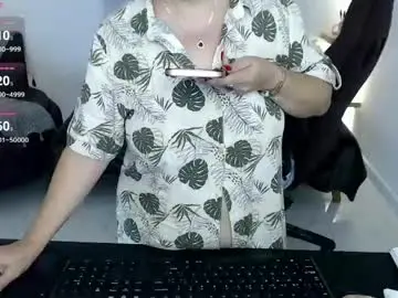 diva_milf from chaturbate