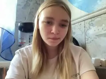 cherryleija from chaturbate