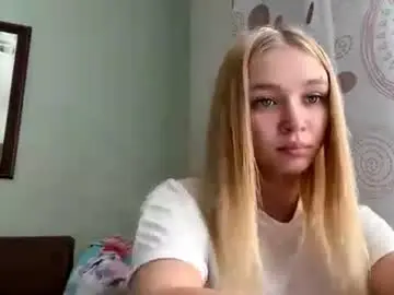 cherryleija from chaturbate