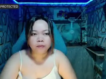 Chaturbate Live Sex Cam of graziella_miamor