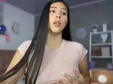 Chaturbate Live Sex Cam of cristal_bunny_
