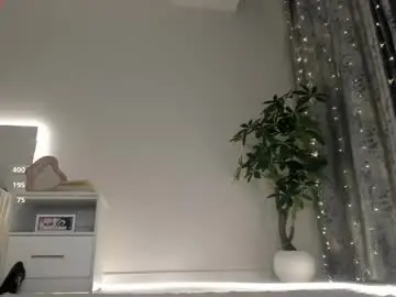 Chaturbate Live Sex Cam of meow_mikasa