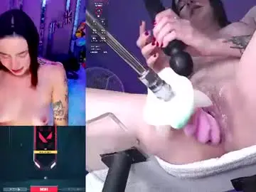 Chaturbate Watch Live Sex Cams of nicoleferrel