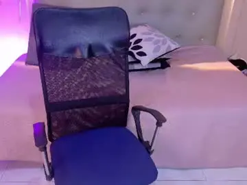 Chaturbate Best live sex cam show of chloerossee