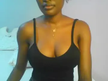 Chaturbate Live Sex Cam of petiteediva