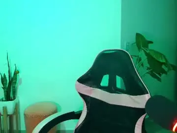 Chaturbate Nude Webcam of merida__freckles