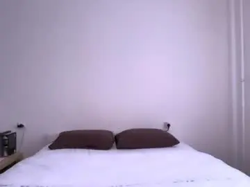Chaturbate Watch Live Sex Cams of milky__way_