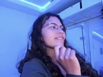 Chaturbate Sex Cam of ladybrown_16