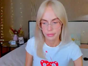 bellatip from chaturbate