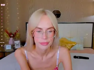 Chaturbate Live Porn of bellatip