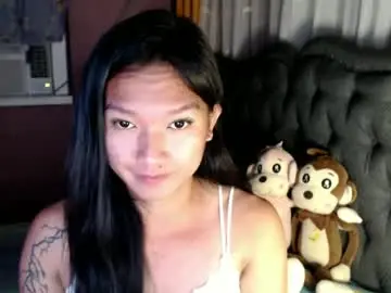 Chaturbate Live Sex Cam of urasian_newra