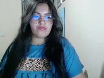 Chaturbate Live Sex Cam of alejandraa_33
