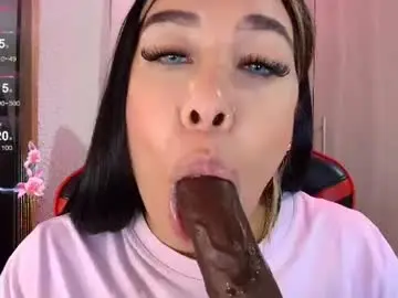 Chaturbate Best Webcam of leahtemptation
