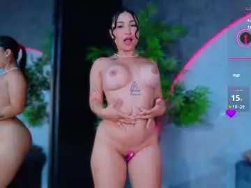 Chaturbate Watch Live Sex Cams of reiinachloe