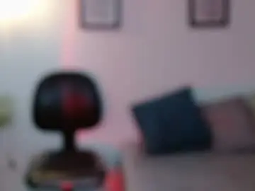 Chaturbate Live Sex Cam of evanss_lx