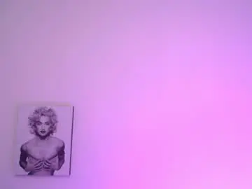 millie_bobby_ from chaturbate