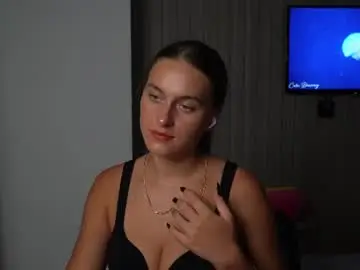 Chaturbate Free Live Porn of lesliekorfs
