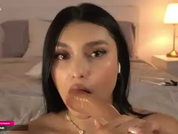 Chaturbate Sex Cam of missthailand_