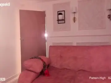 sabrina_geek from chaturbate