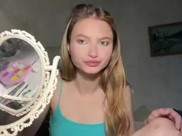 crystalstipp from chaturbate