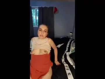 Chaturbate Sex Chat of elishacohen33