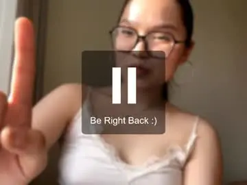 Chaturbate Live Sex Cam of kamilahschaff