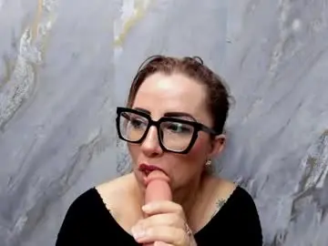 Chaturbate Adult Webcams of milf_drip