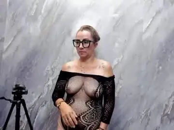 Chaturbate Free Porn Cam of milf_drip
