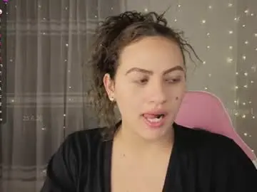 Chaturbate Watch Live Sex Cams of lilyrose1_