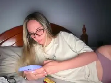 Chaturbate Live Sex Cam of pinkilola
