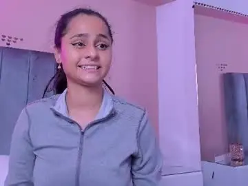 Chaturbate Live Sex Cam of giselle_roldan