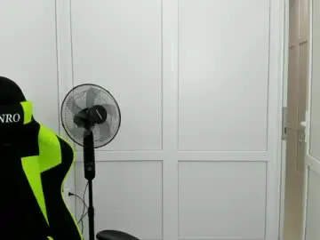 madison_smile from chaturbate