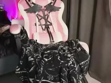 Chaturbate Free Live Porn of devil_s_bride