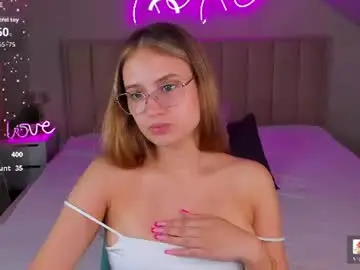 Chaturbate Live Porn of miaa_hill